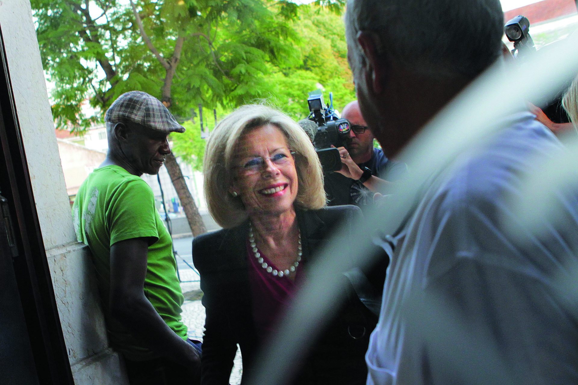 Maria de Belém formaliza a candidatura que tramou Nóvoa