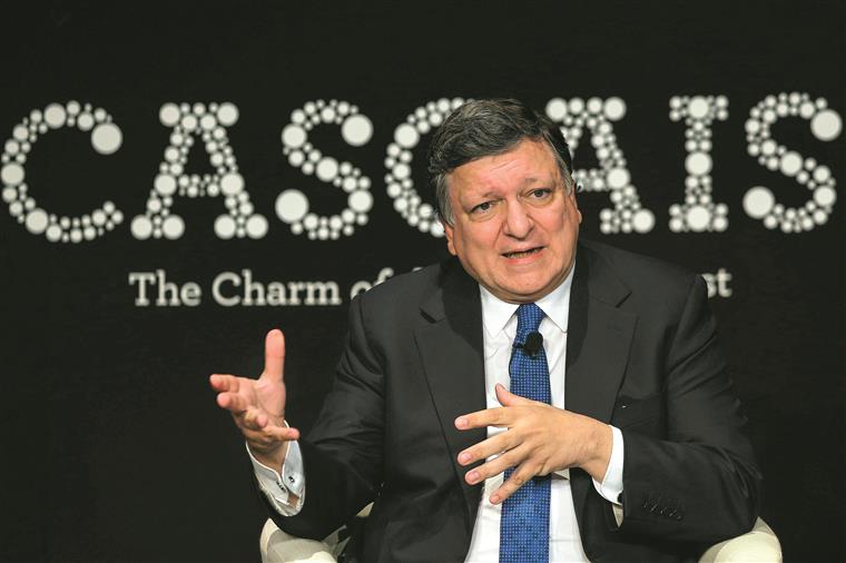 Durão Barroso alerta para custos de um Governo do PS com o PCP e BE