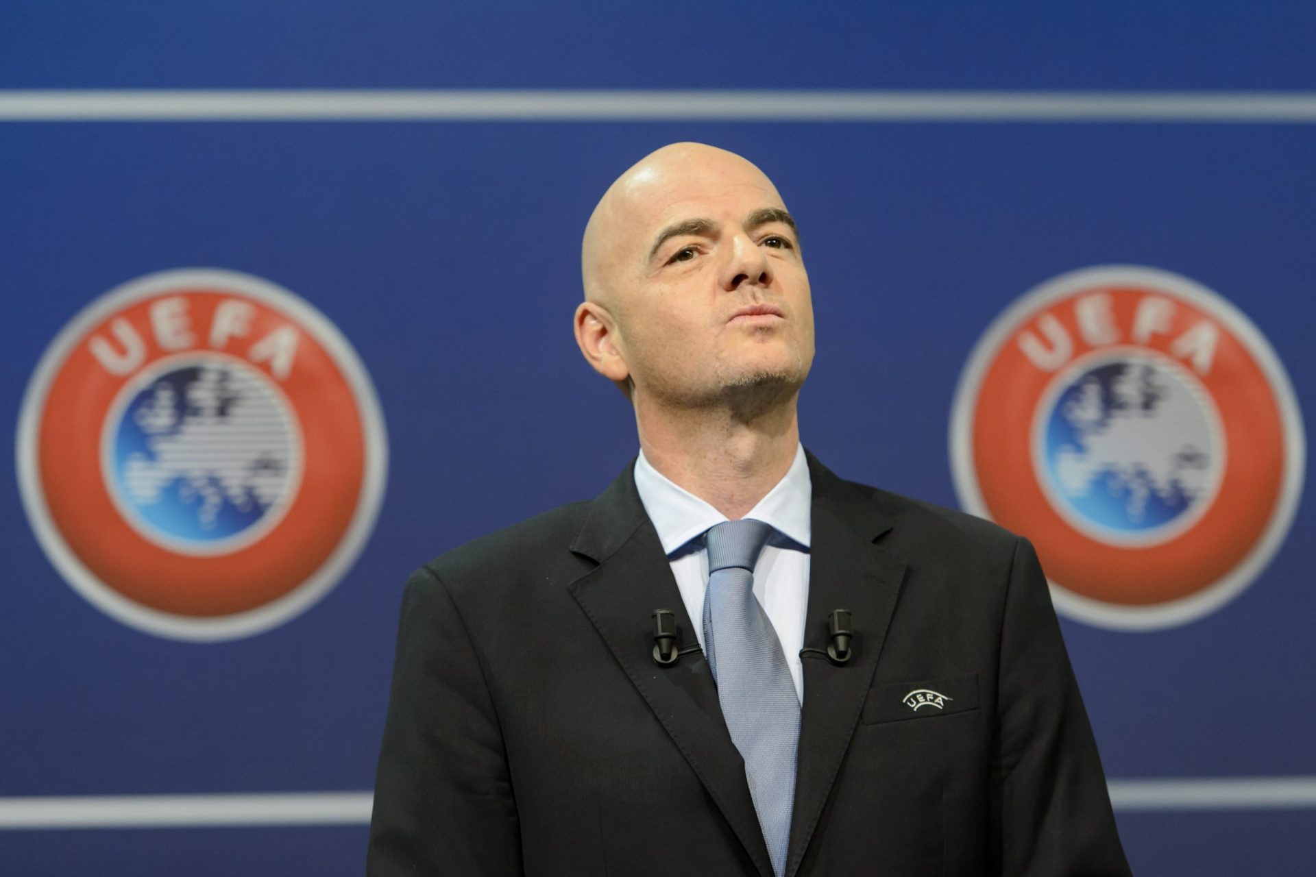 UEFA anuncia apoio a Gianni Infantino na corrida à presidência da FIFA