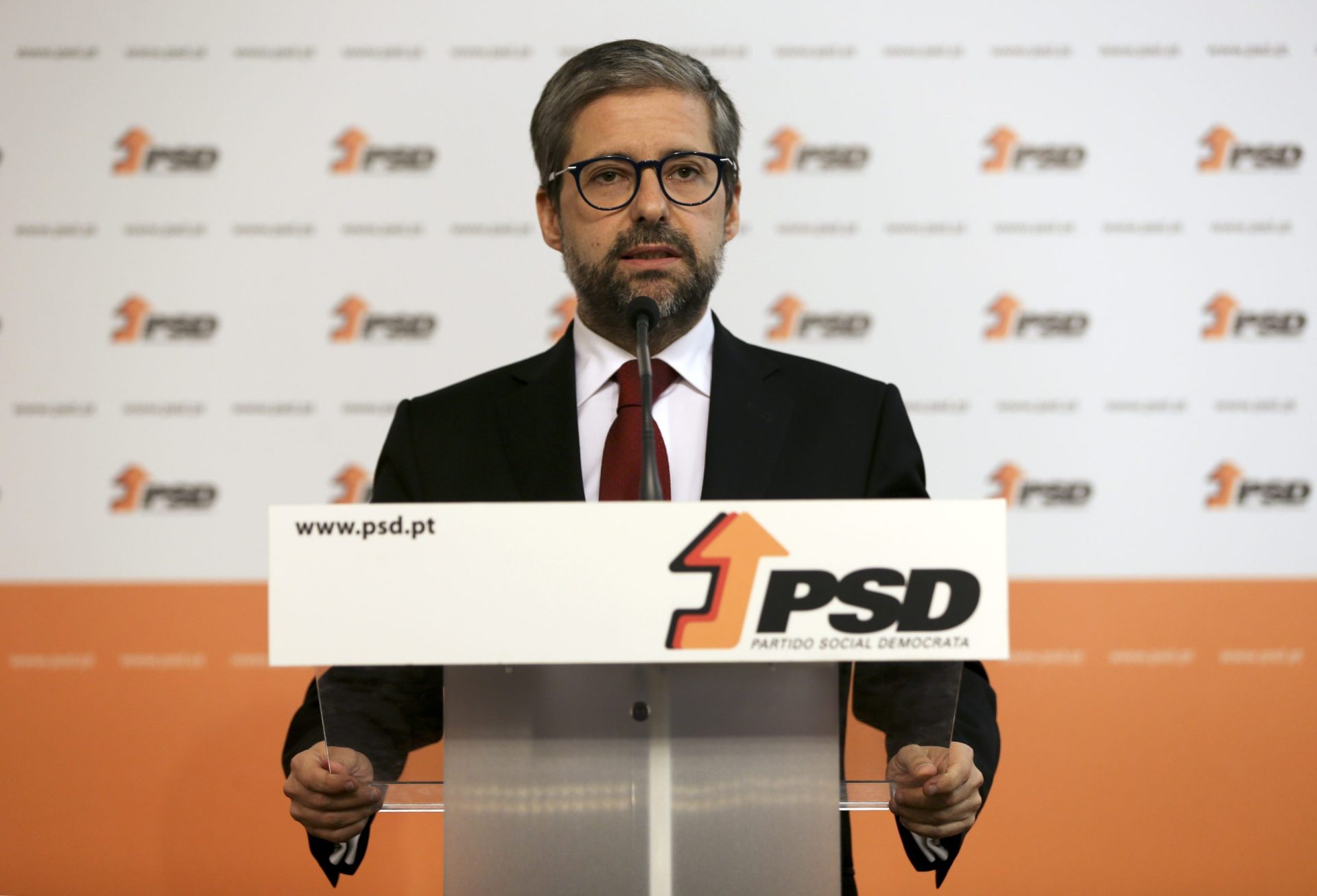 PSD “esperançado que seja possível prestar um serviço ao país”