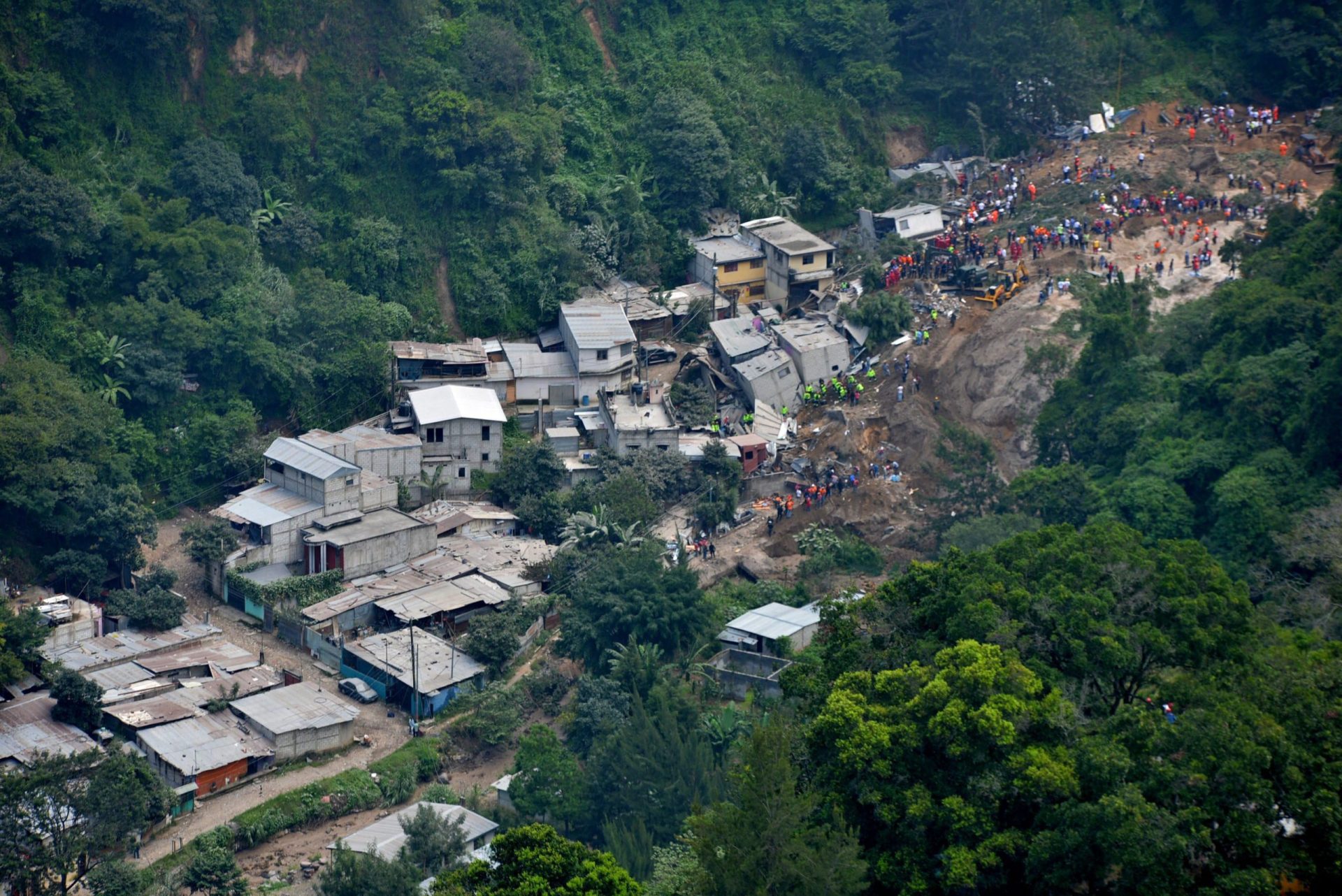 Guatemala. 30 mortos e 600 desaparecidos em deslizamento de terras