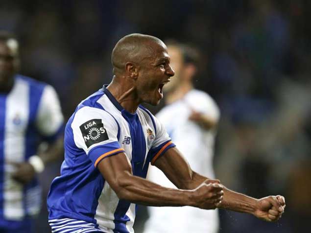 Porto vs. Belenenses. Ao colinho de Brahimi