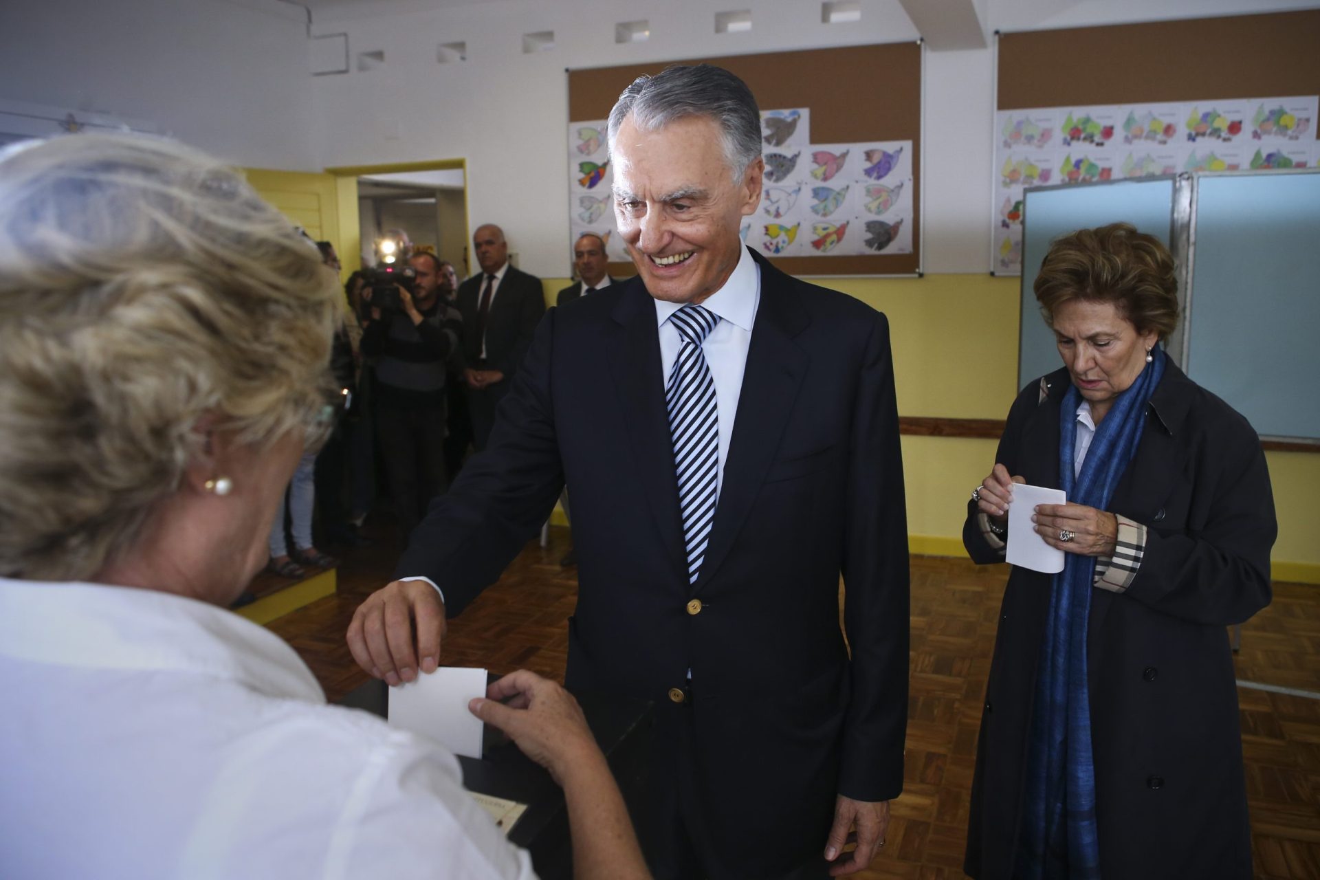 Cavaco chama Passos Coelho a Belém