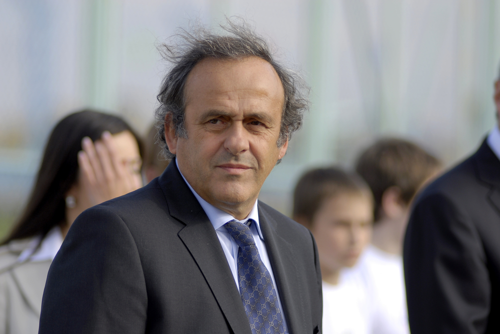 Candidatura de Platini à presidência da FIFA só será avaliada em Janeiro