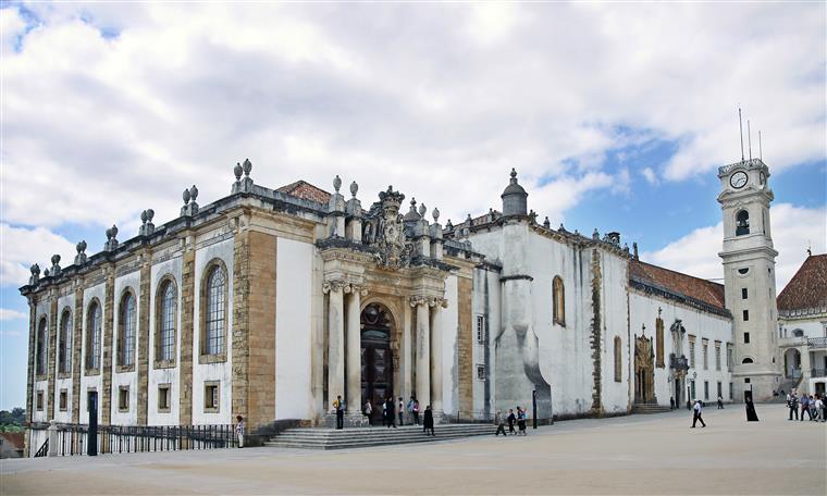 Quase quatro mil estudantes de mais de 80 países estudam na Universidade de Coimbra