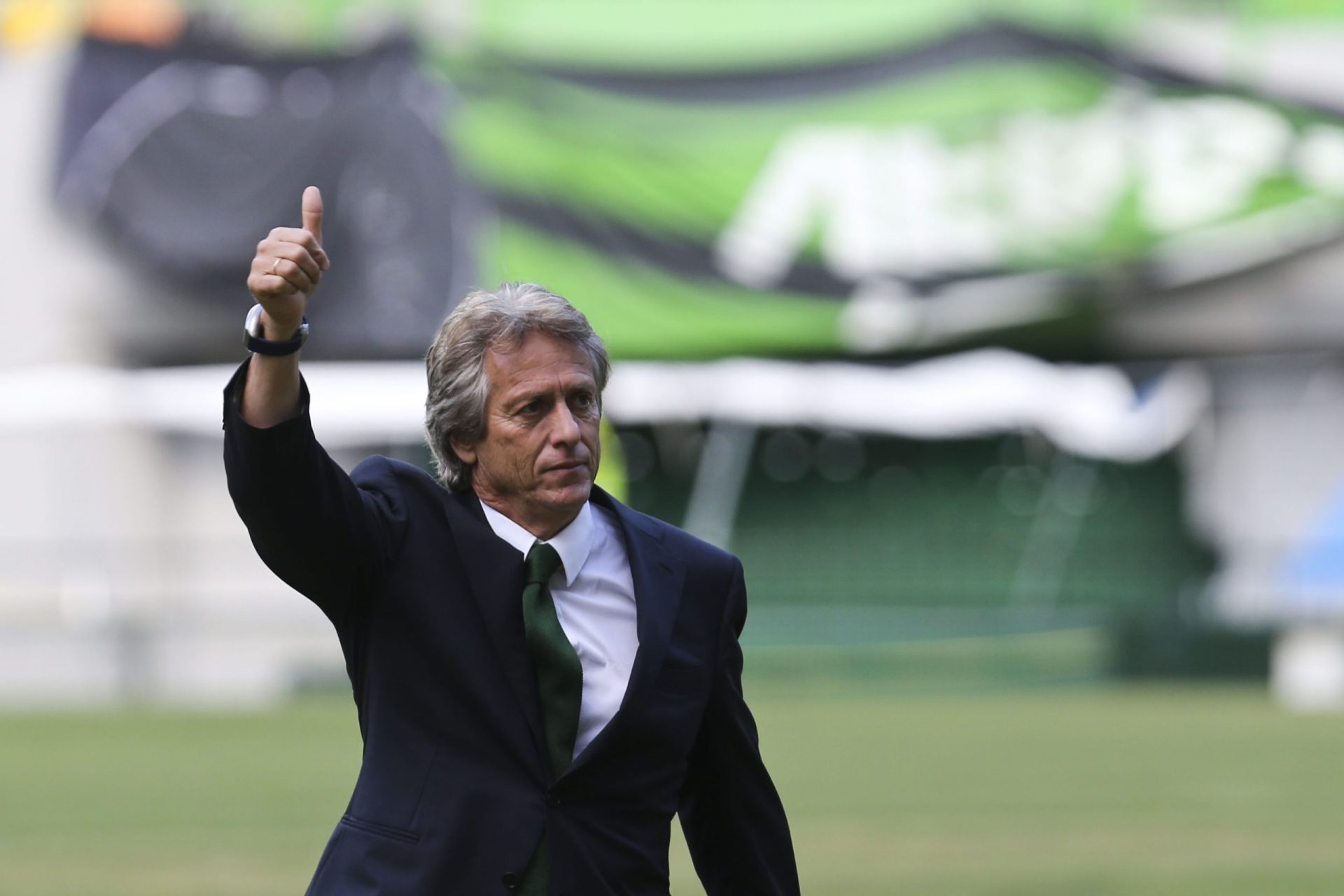 Bruno César assina pelo Sporting