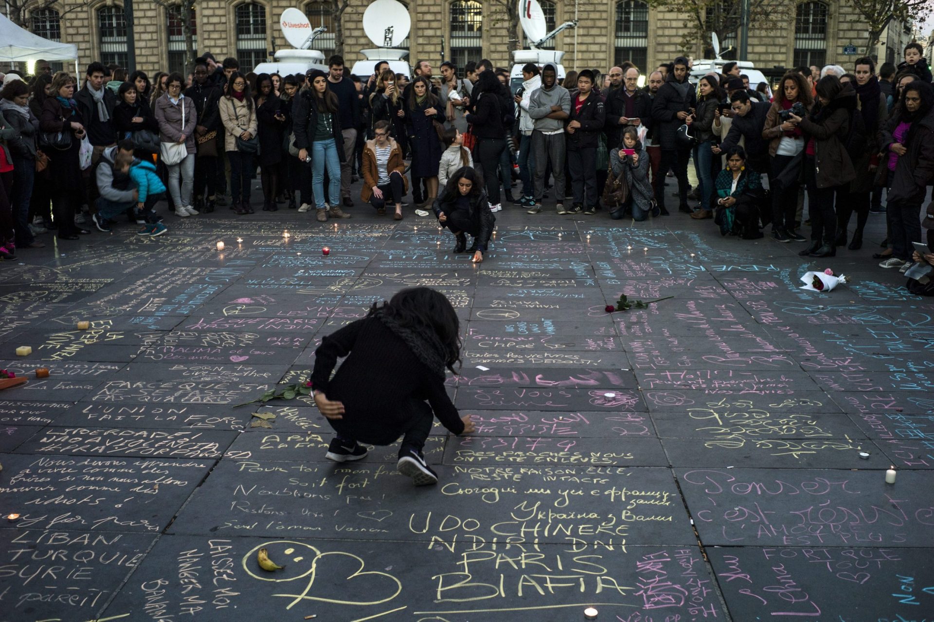 Pode haver mais uma portuguesa entre os mortos em Paris