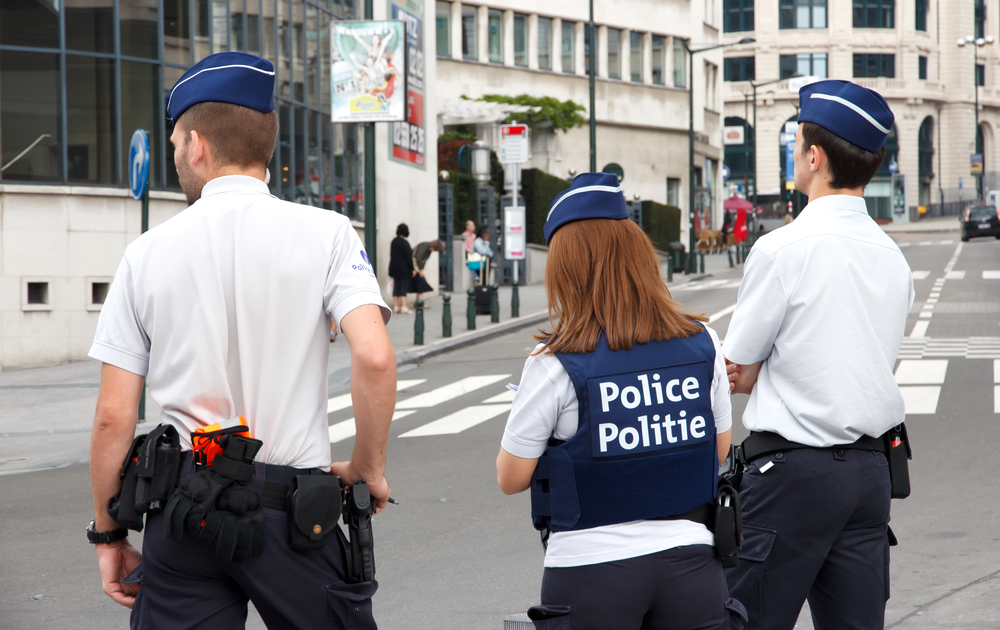 Bélgica. Polícia conduz novas buscas em vários pontos de Bruxelas