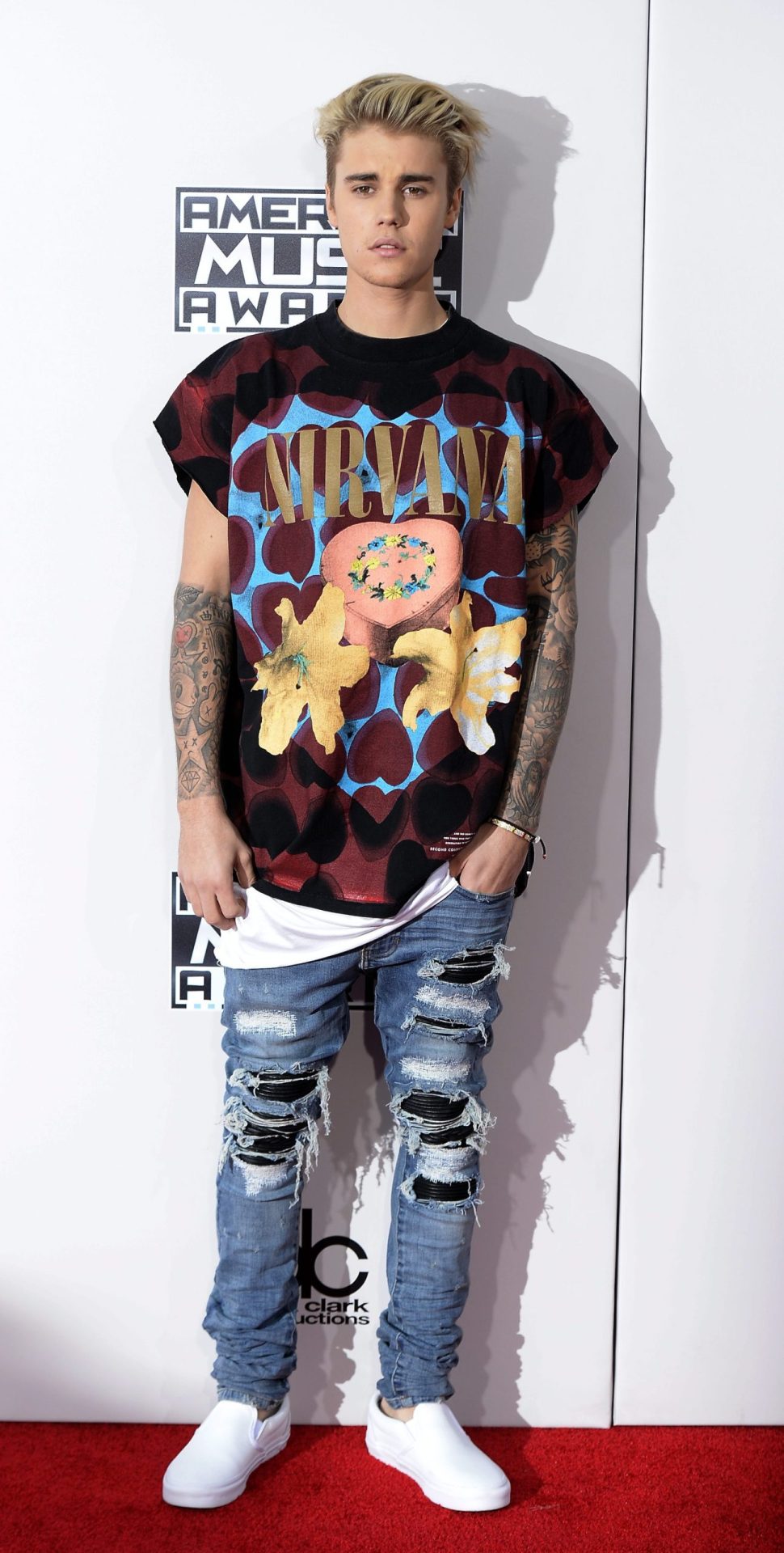 A T-shirt de Bieber que está a irritar toda a gente