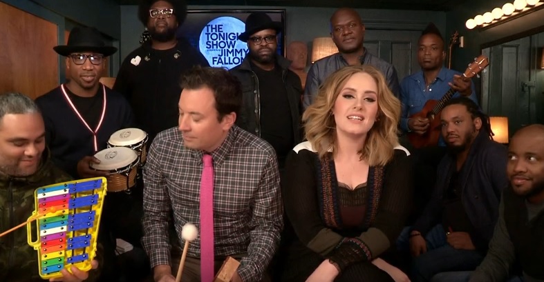 Adele surpreendida com apoio de Fallon para promover “Hello”