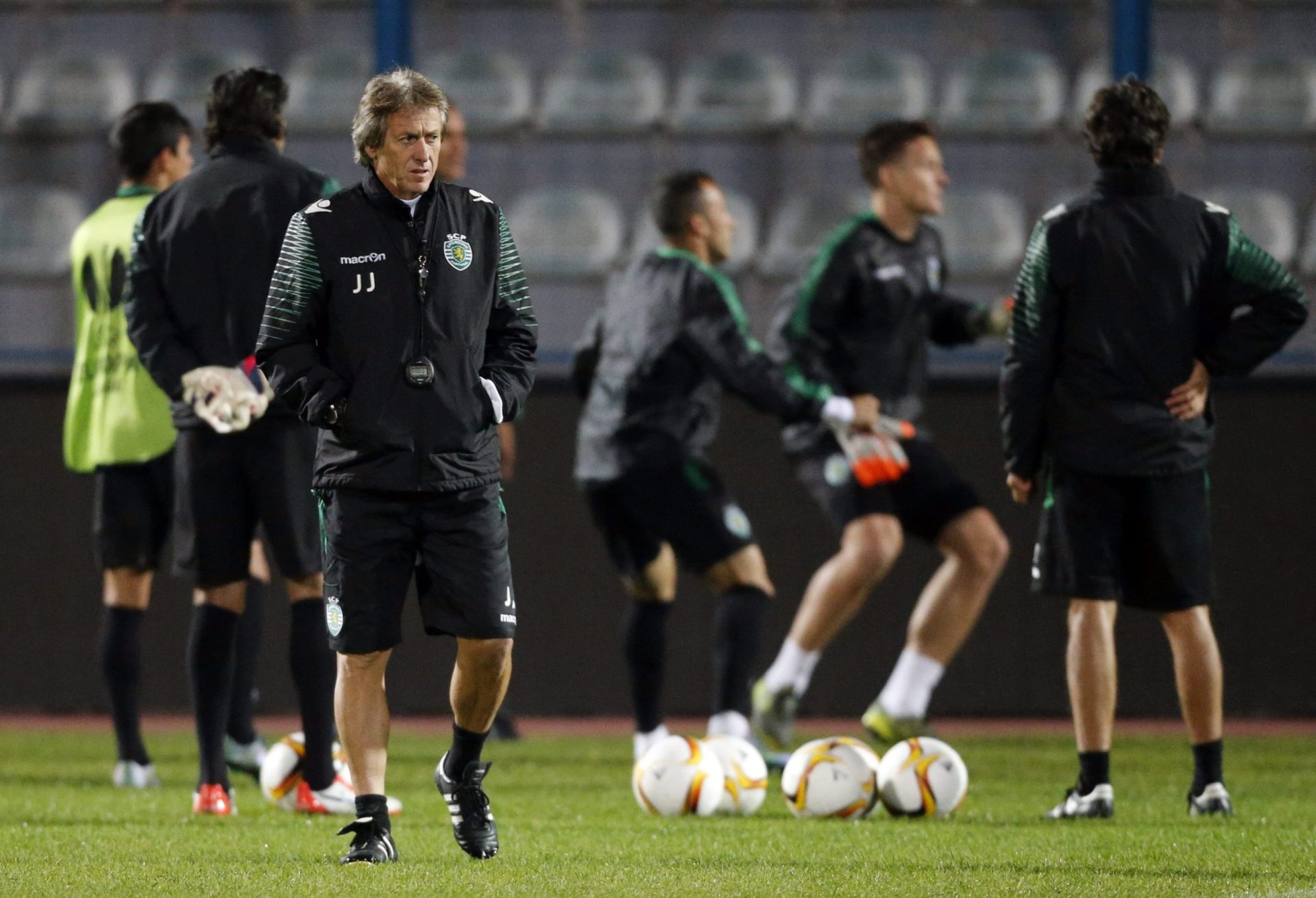 Jorge Jesus orgulhoso com os elogios de Bruno de Carvalho