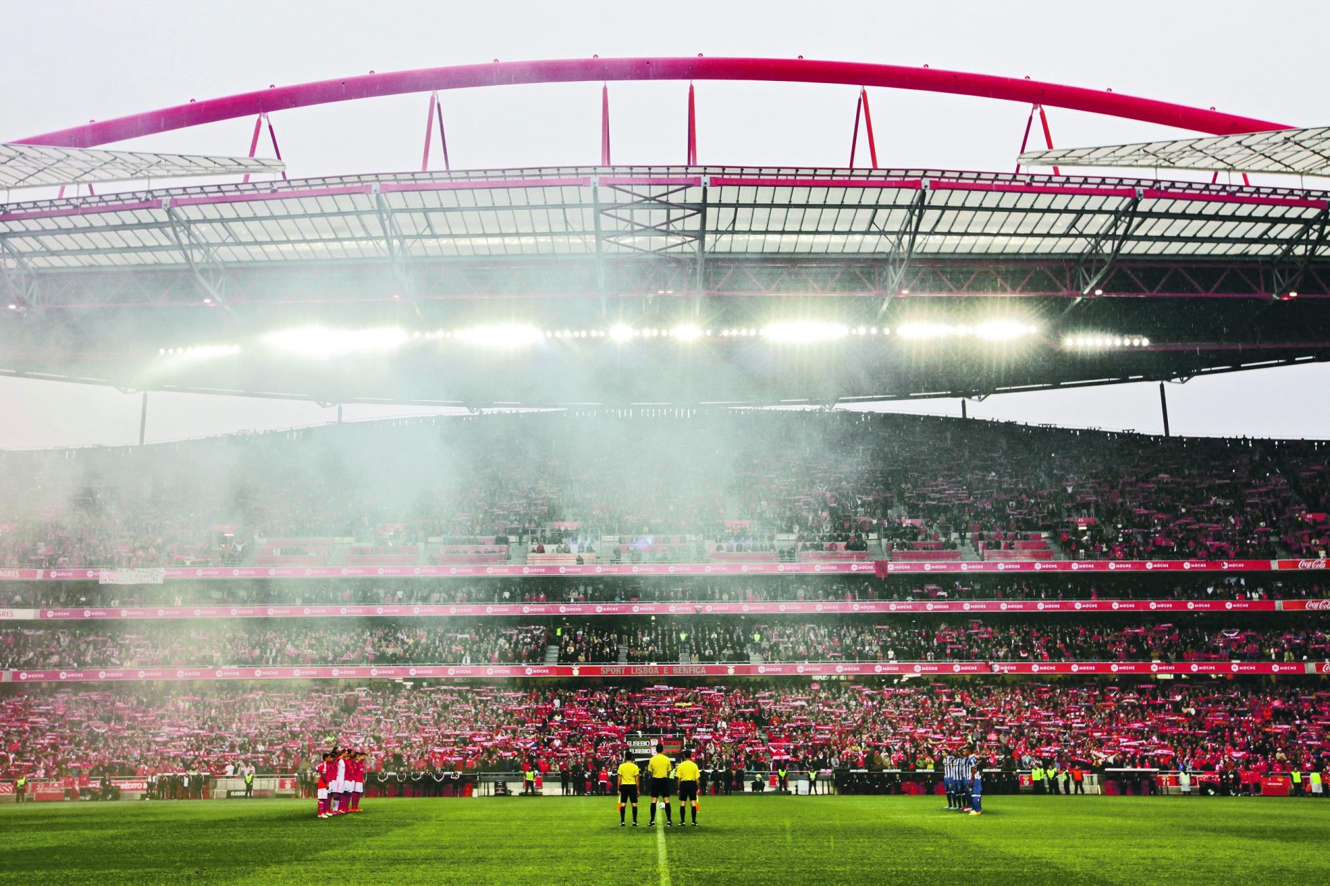 Benfica-FC Porto. O jogo que pode apagar a luz do campeonato