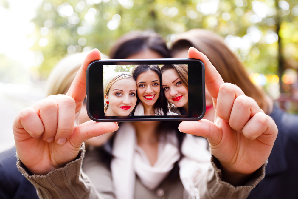 Moda das selfie aumenta a procura de cirurgias plásticas