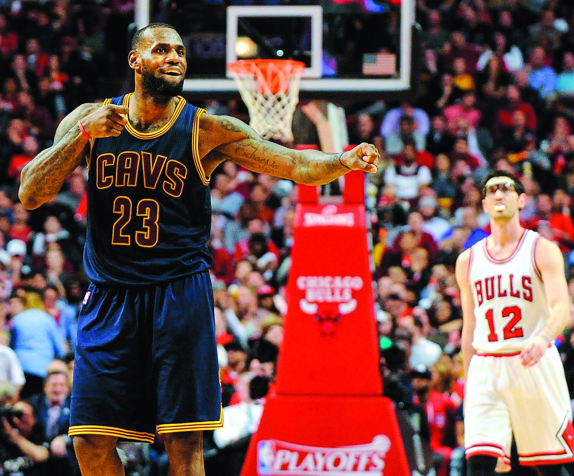 LeBron. O regresso à final do Este na 50.ª vitória nos playoffs em Cleveland