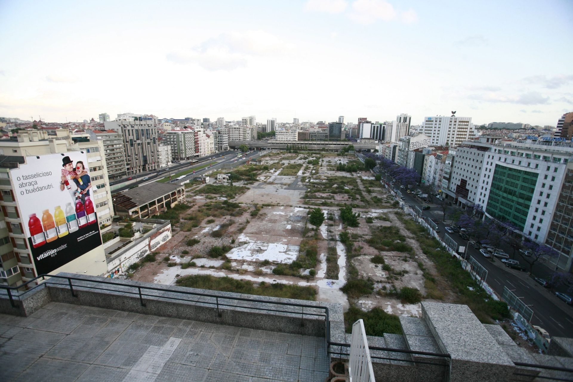 Feira popular. Terrenos vão ser leiloados por mais de 100 milhões