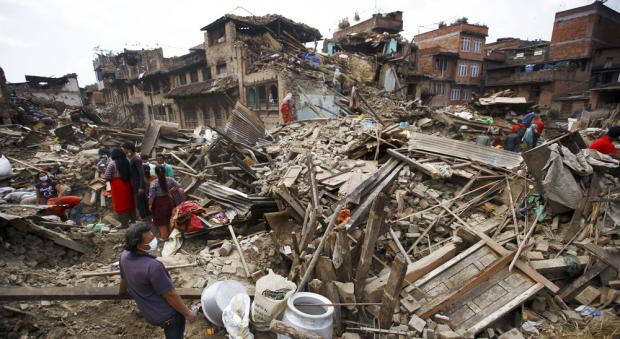 Mais de 270 pessoas continuam desaparecidas após o sismo no Nepal