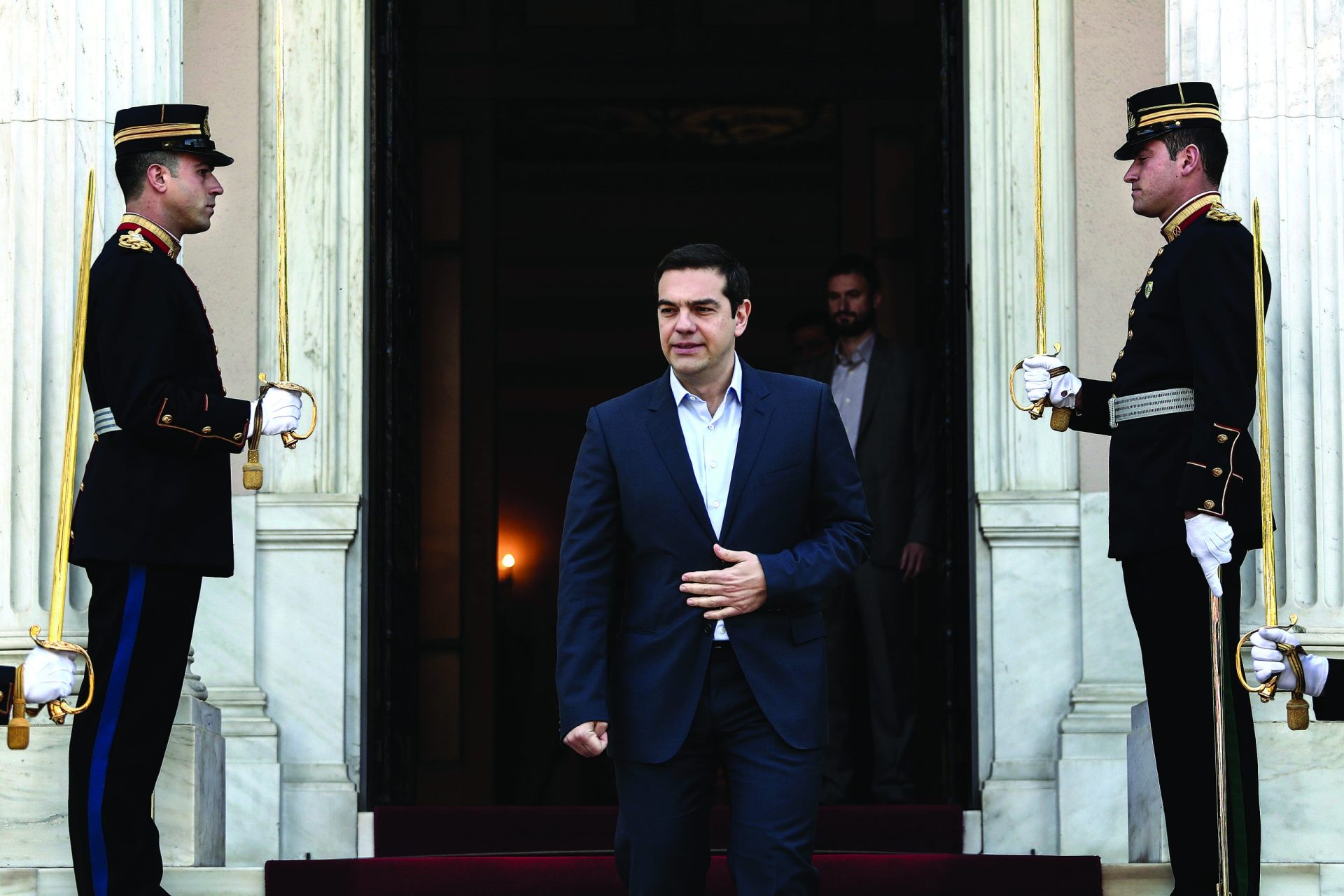 Grécia. Tsipras recusa “ultimatos e chantagem”