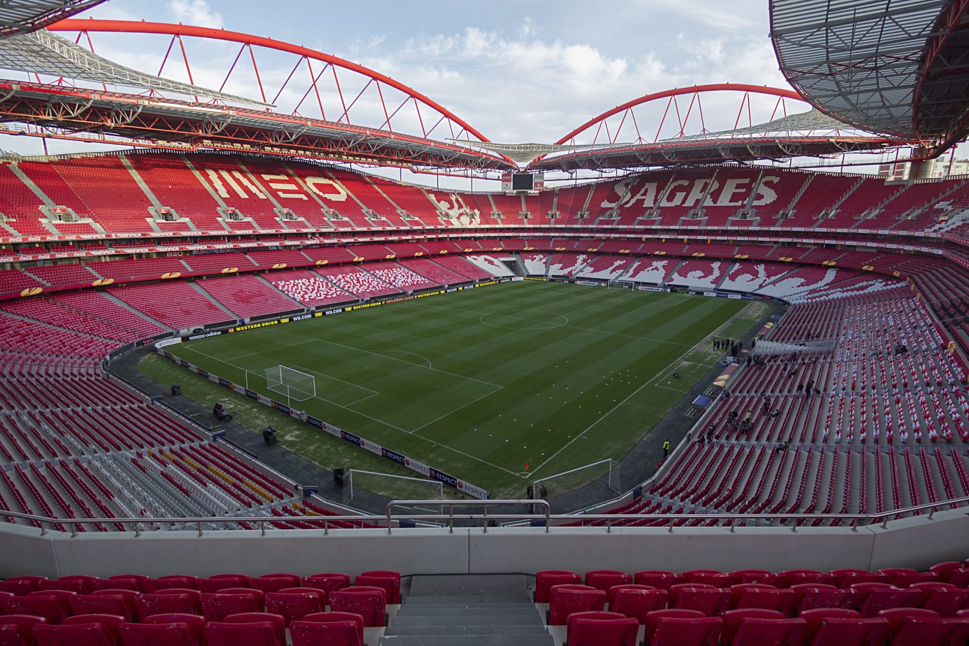 André André. Rui Vitória tem “toda a capacidade” para treinar o Benfica