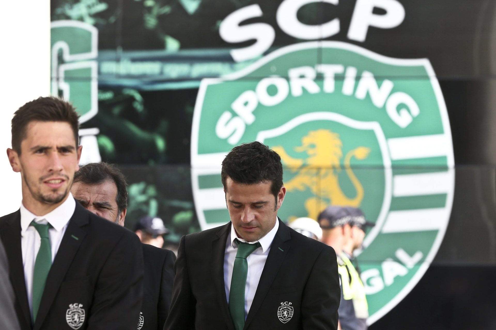 Sporting rescinde com Marco Silva por justa causa