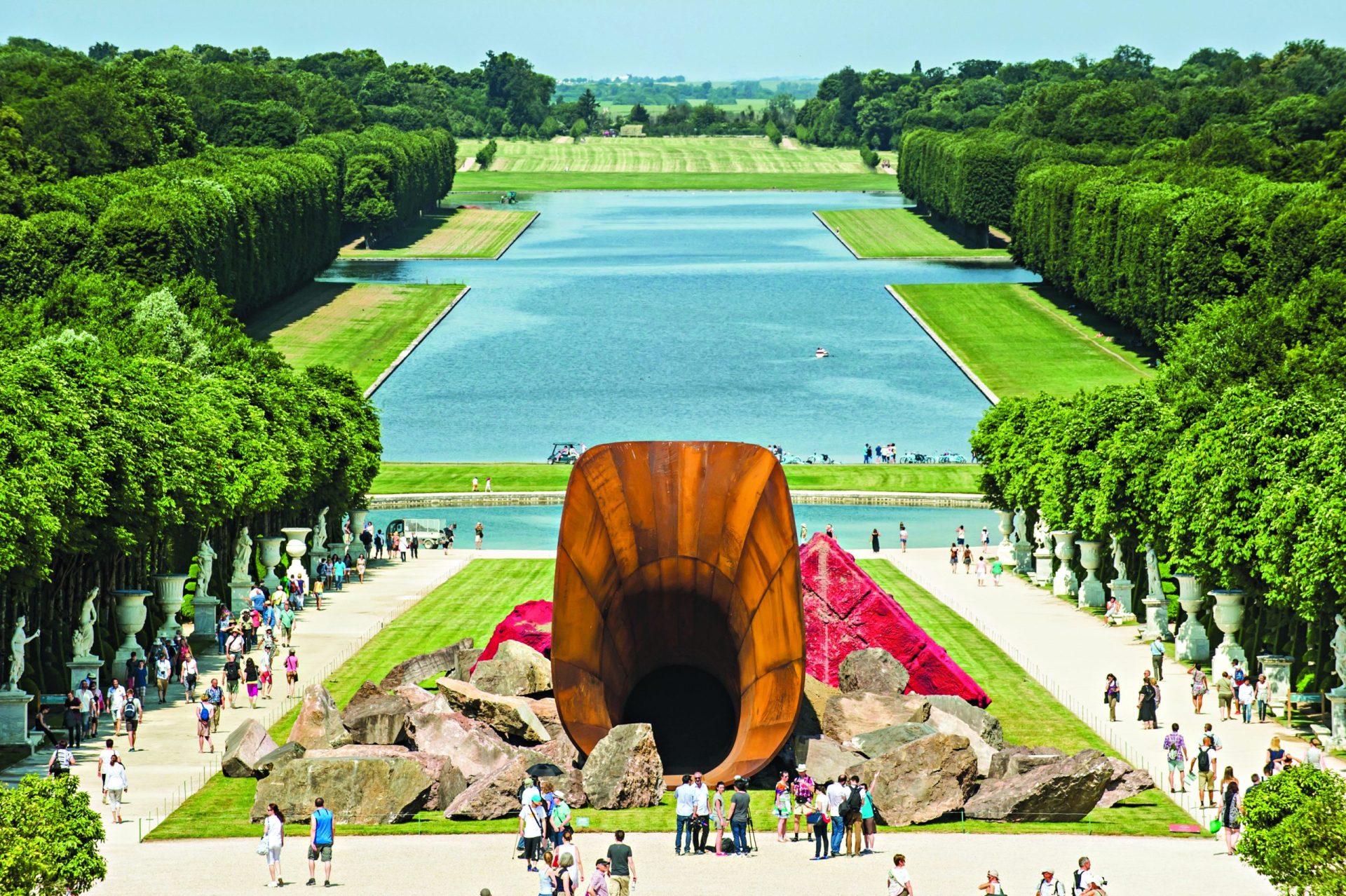 Anish Kapoor. A vagina de Versalhes nas bocas  do mundo