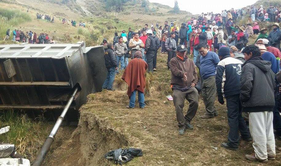 Peru. Camião com alunos cai de ravina e faz 18 mortos