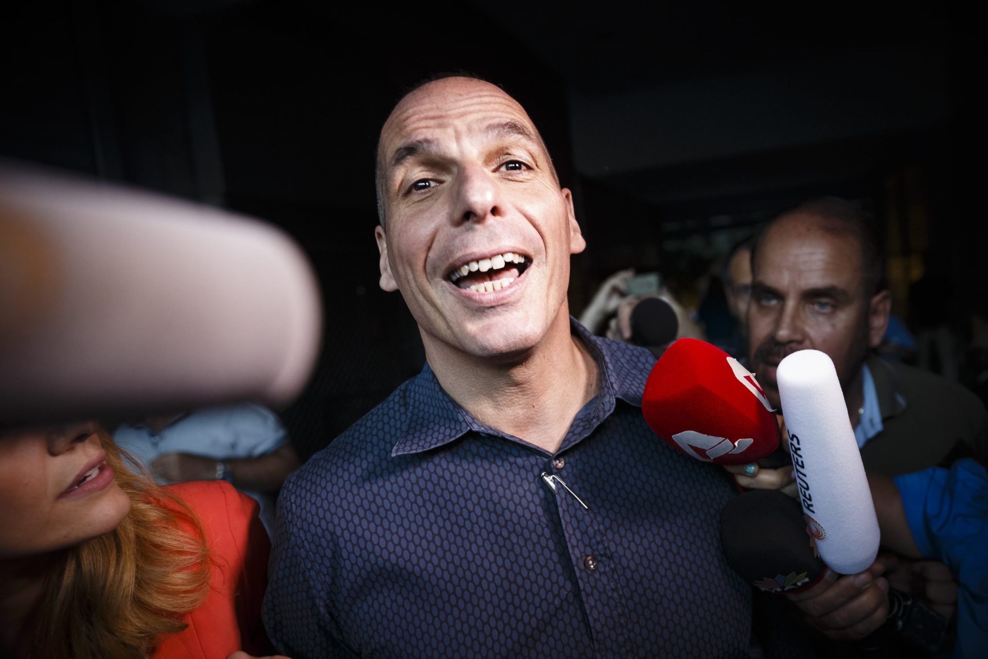 Varoufakis. Se o “sim” ganhar deixará de ser ministro