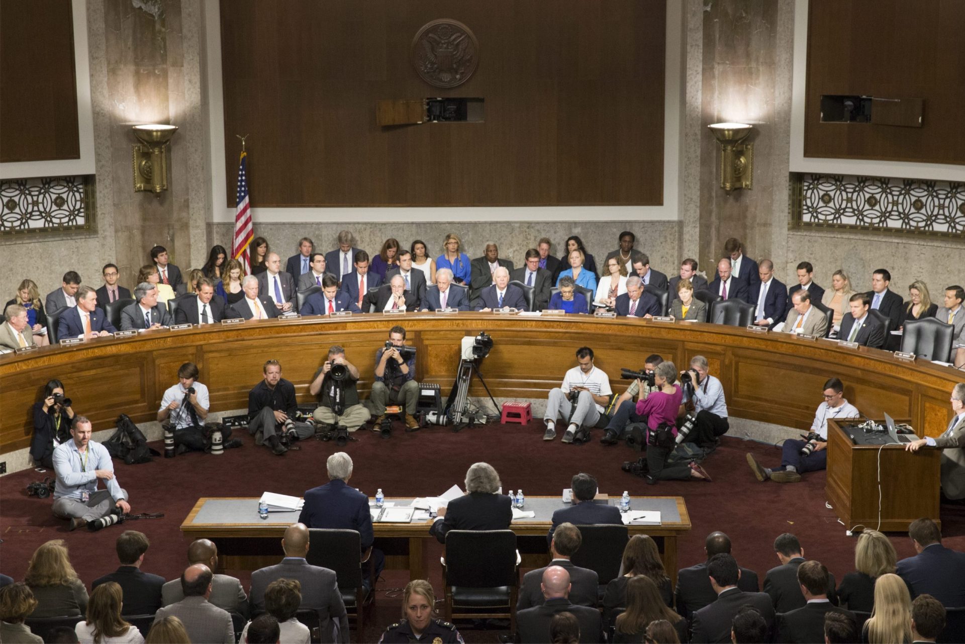 Estados Unidos. Congresso rejeita acordo com o Irão