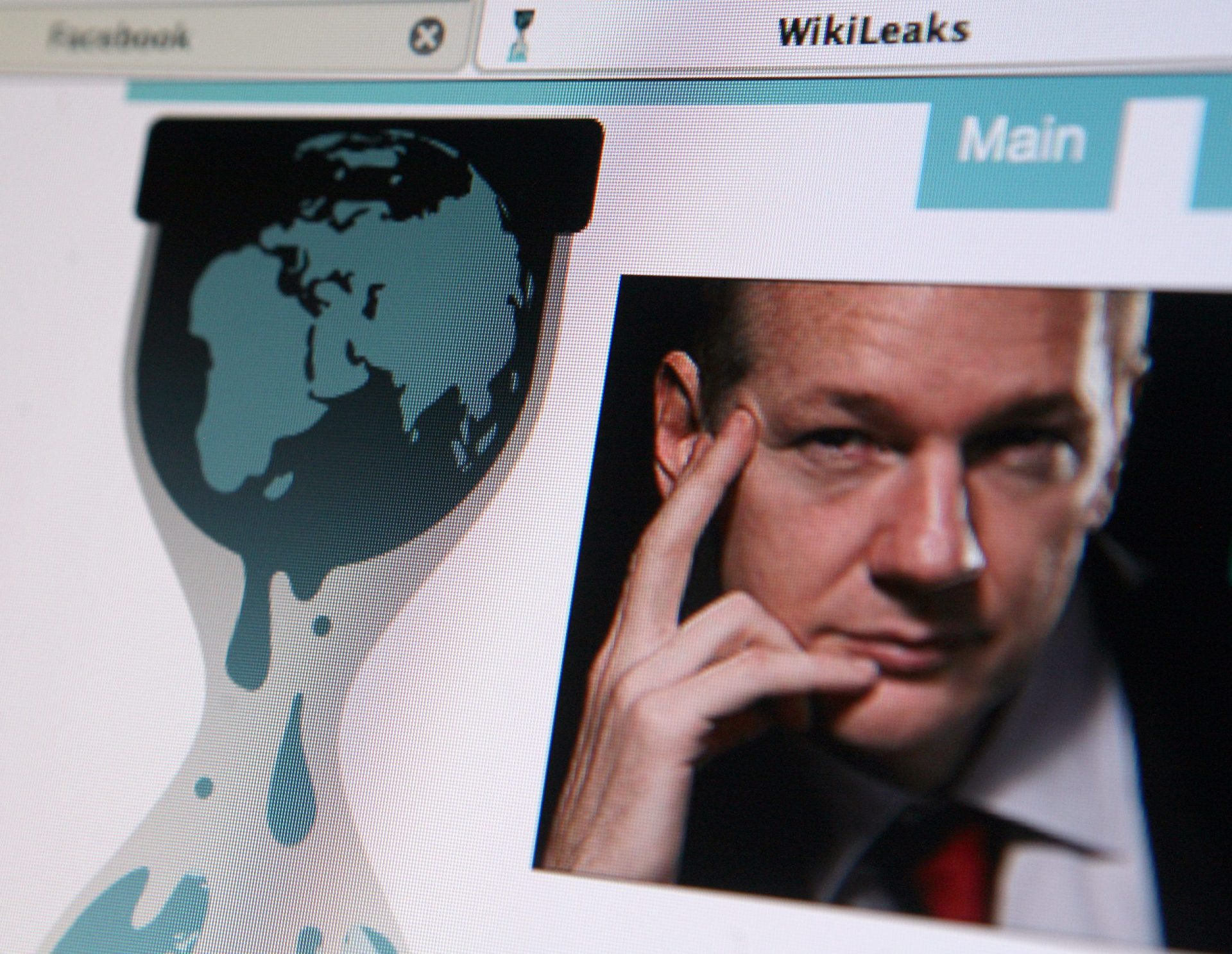 França rejeita pedido de asilo de Assange