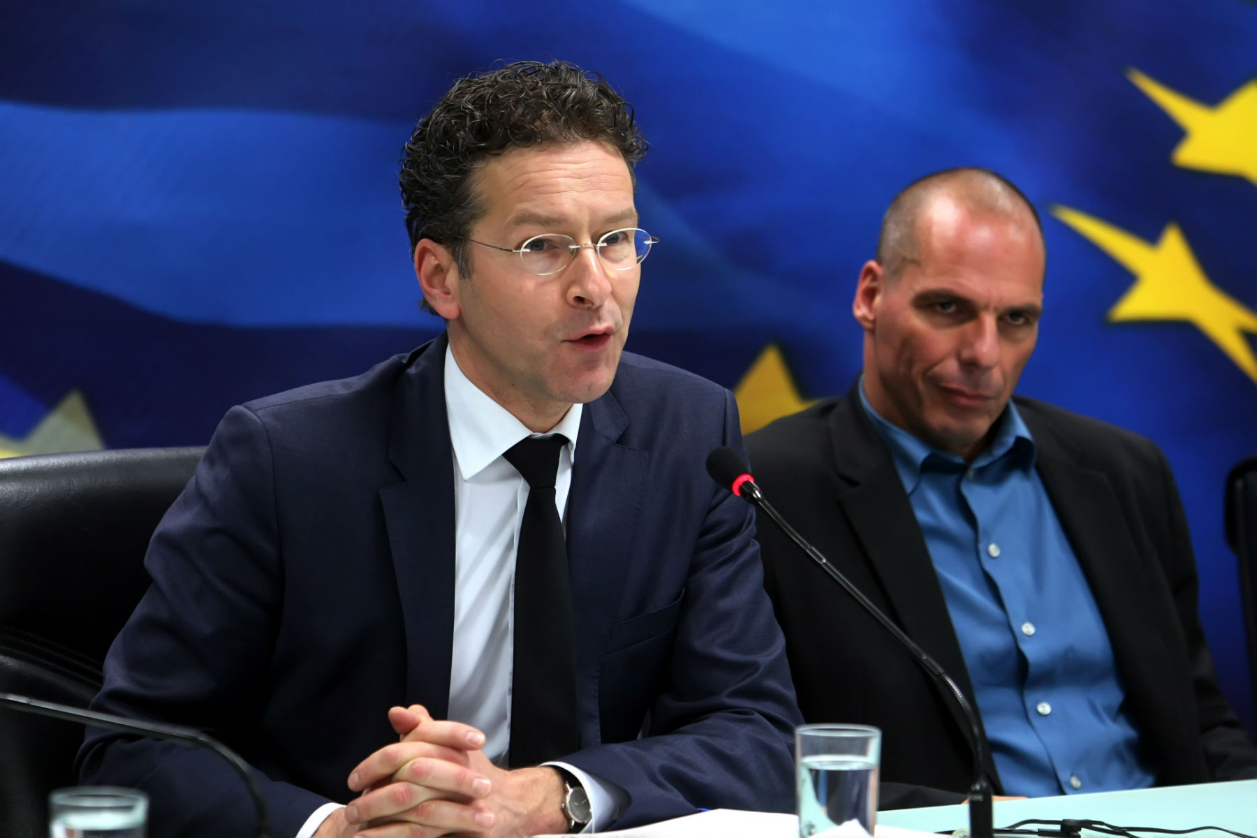 Grécia. Dijsselbloem desmente Varoufakis