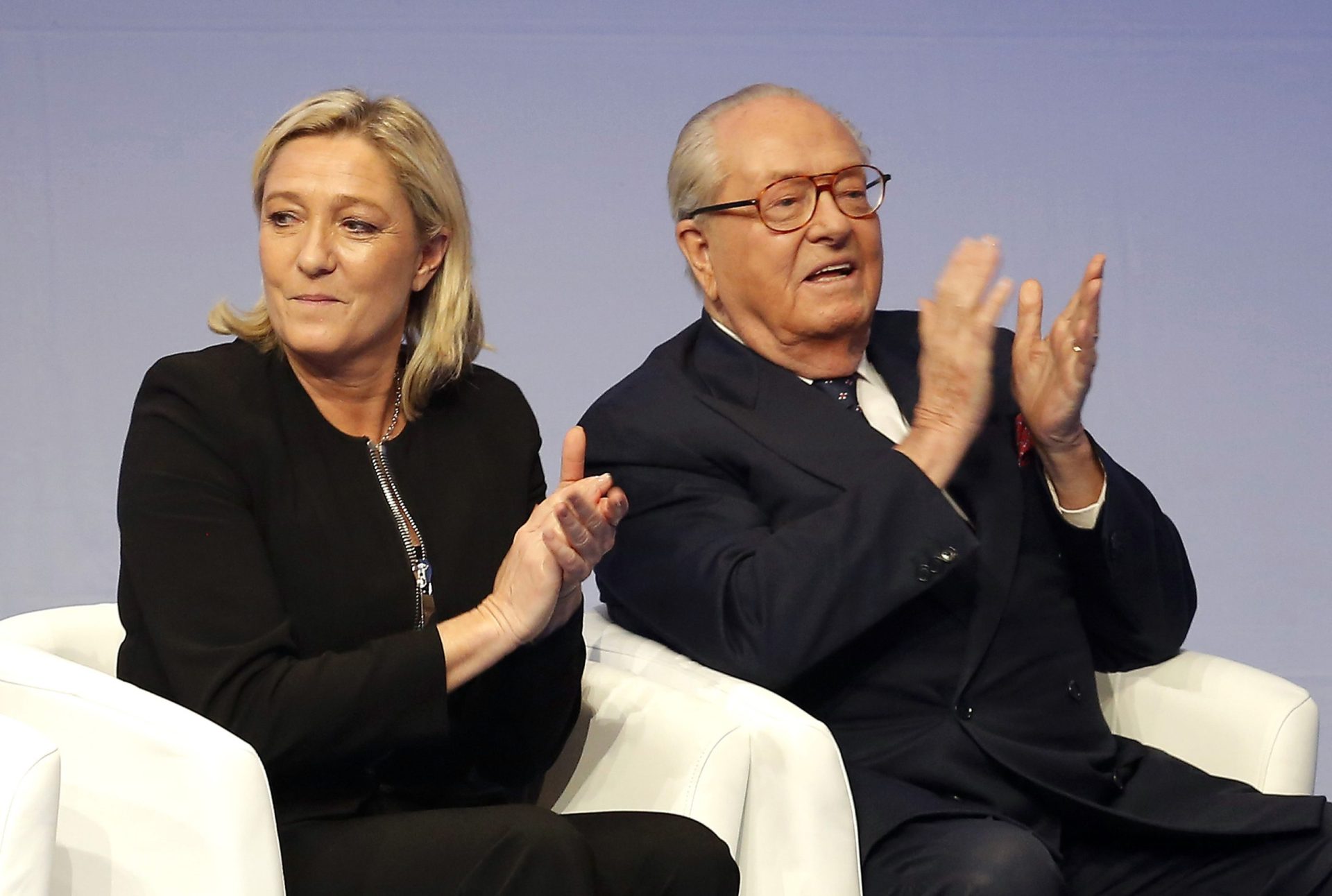 Le Pen quer regresso das moedas nacionais