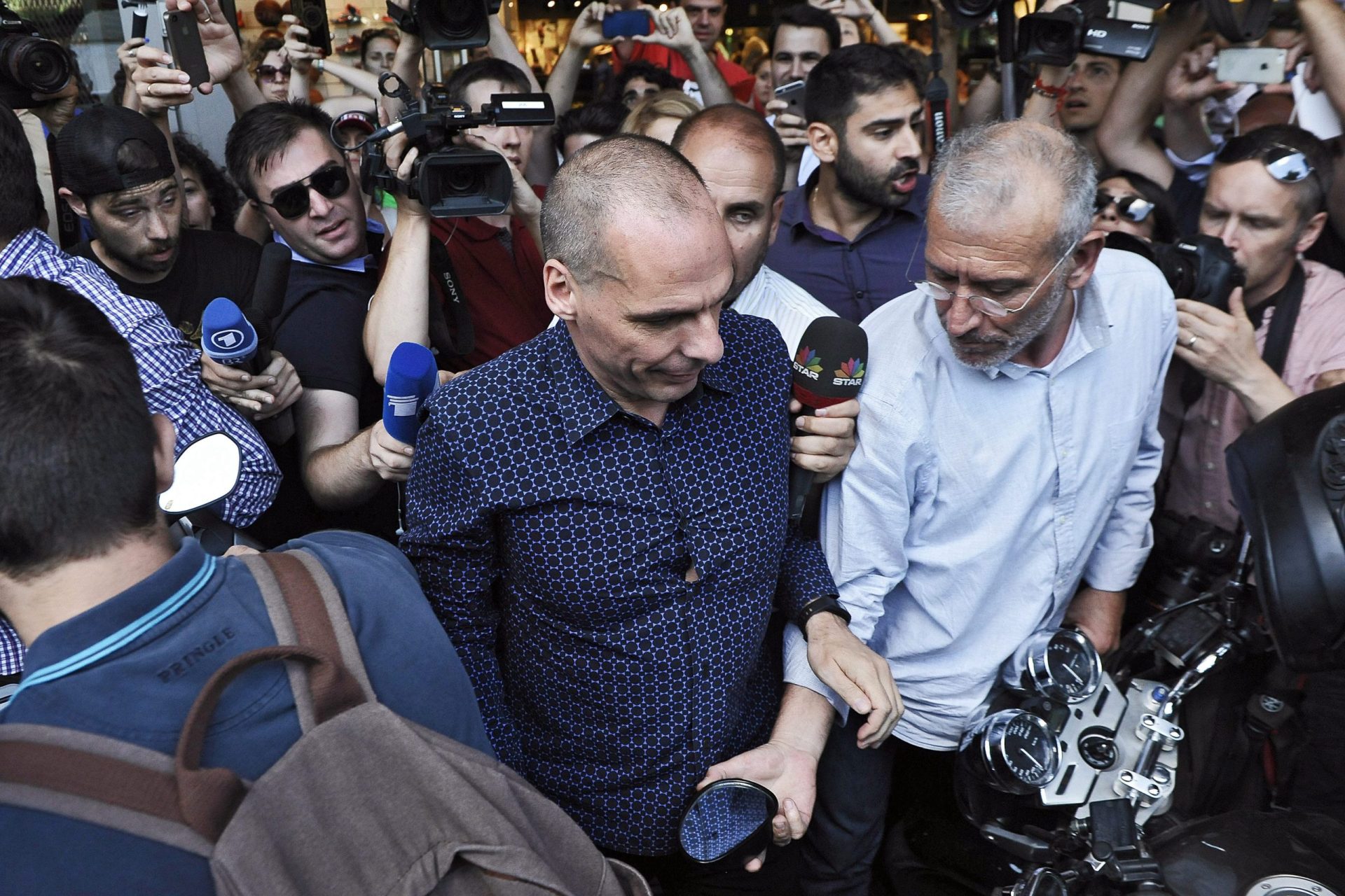 Syriza investiga jornalistas de meios privados gregos
