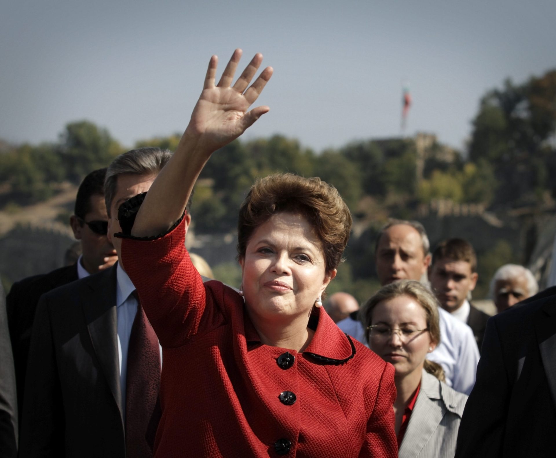 “Busca de apoio por Dilma Rousseff é válida, mas sair da crise é difícil”