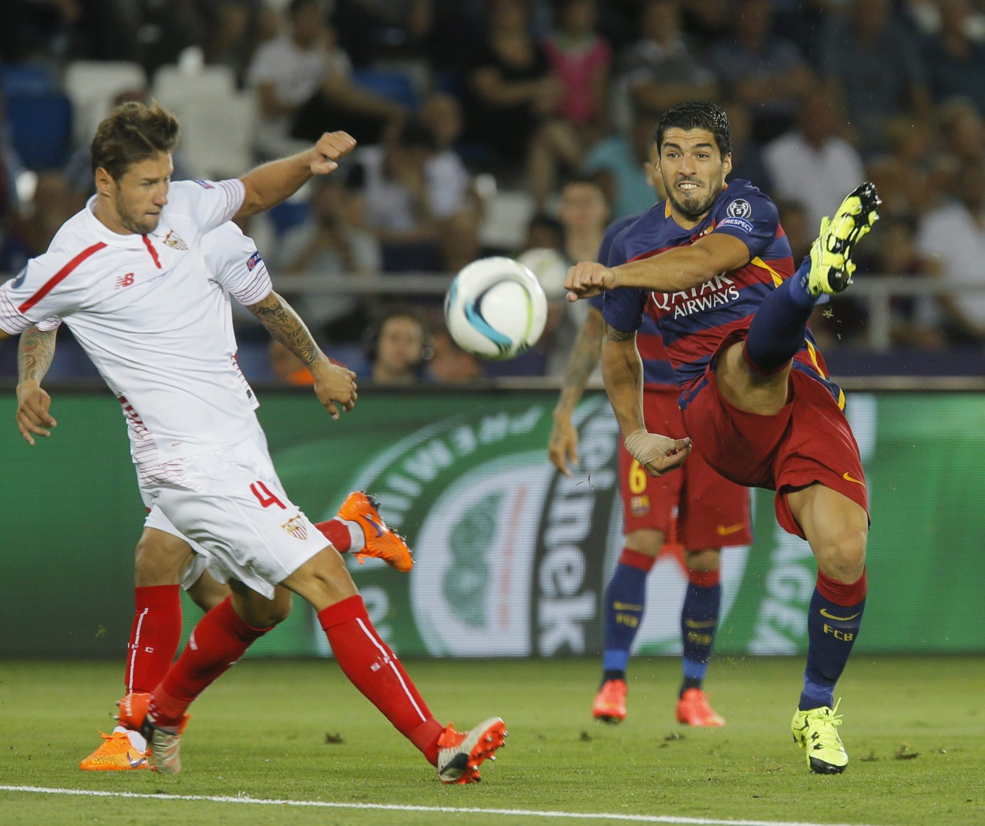 Supertaça Europeia. Barcelona vence jogo louco de 9 golos