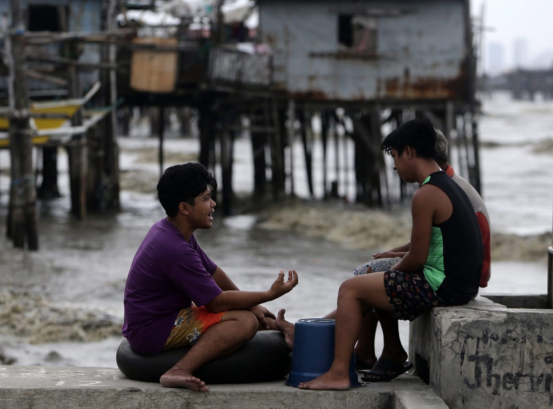 Tufão Goni faz pelo menos sete mortos no norte das Filipinas (fotos)