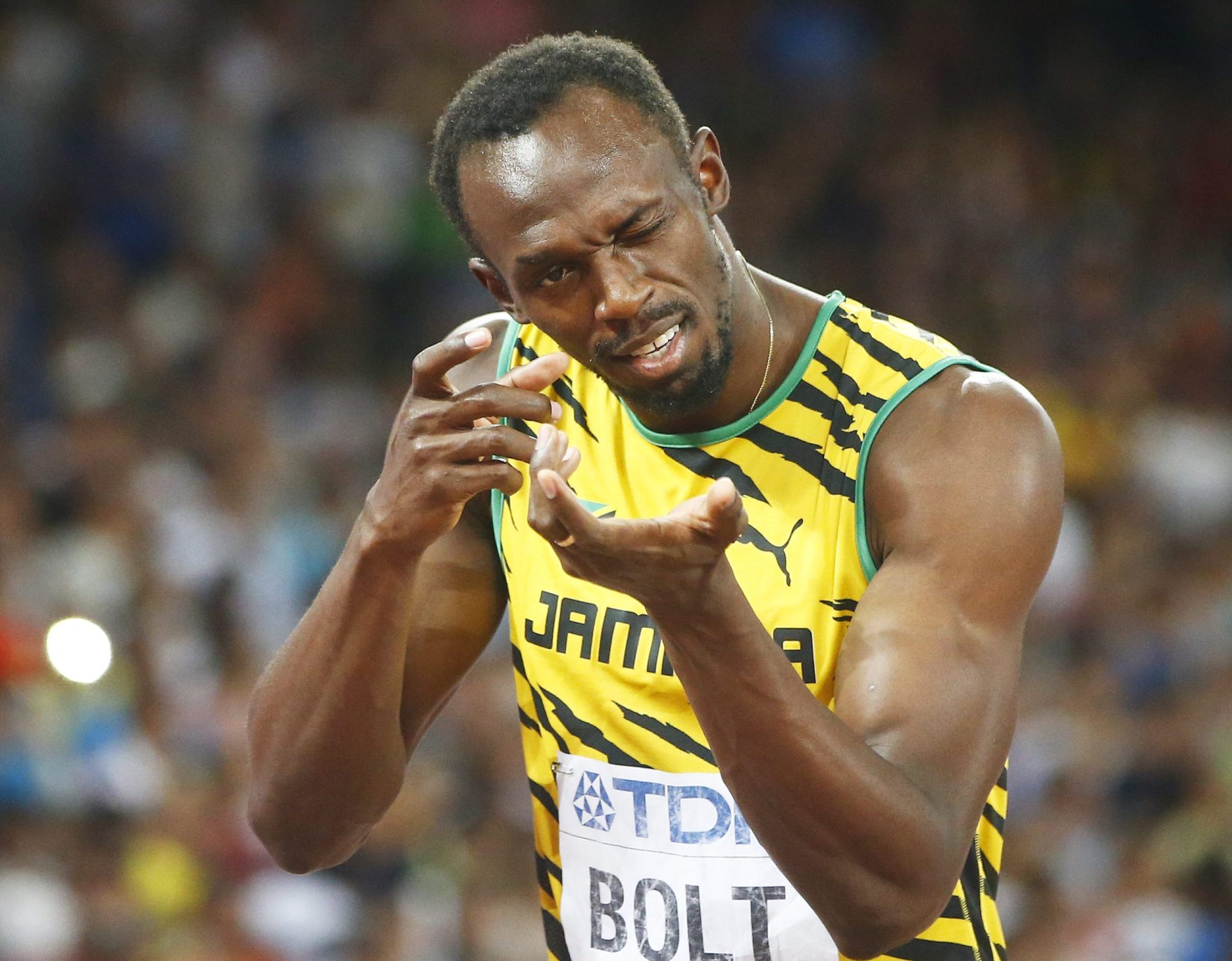 Bolt marca encontro com Gatlin na final dos 200 metros