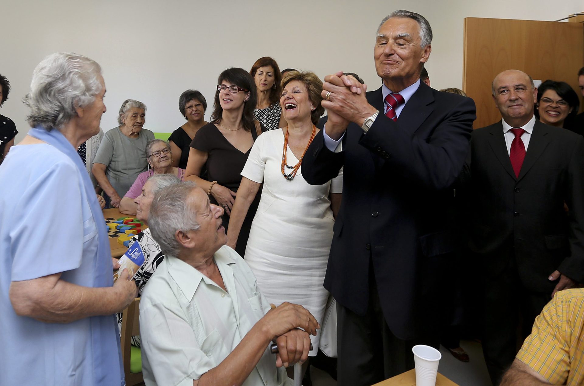 Cavaco Silva congratula-se com “serenidade” da pré-campanha eleitoral