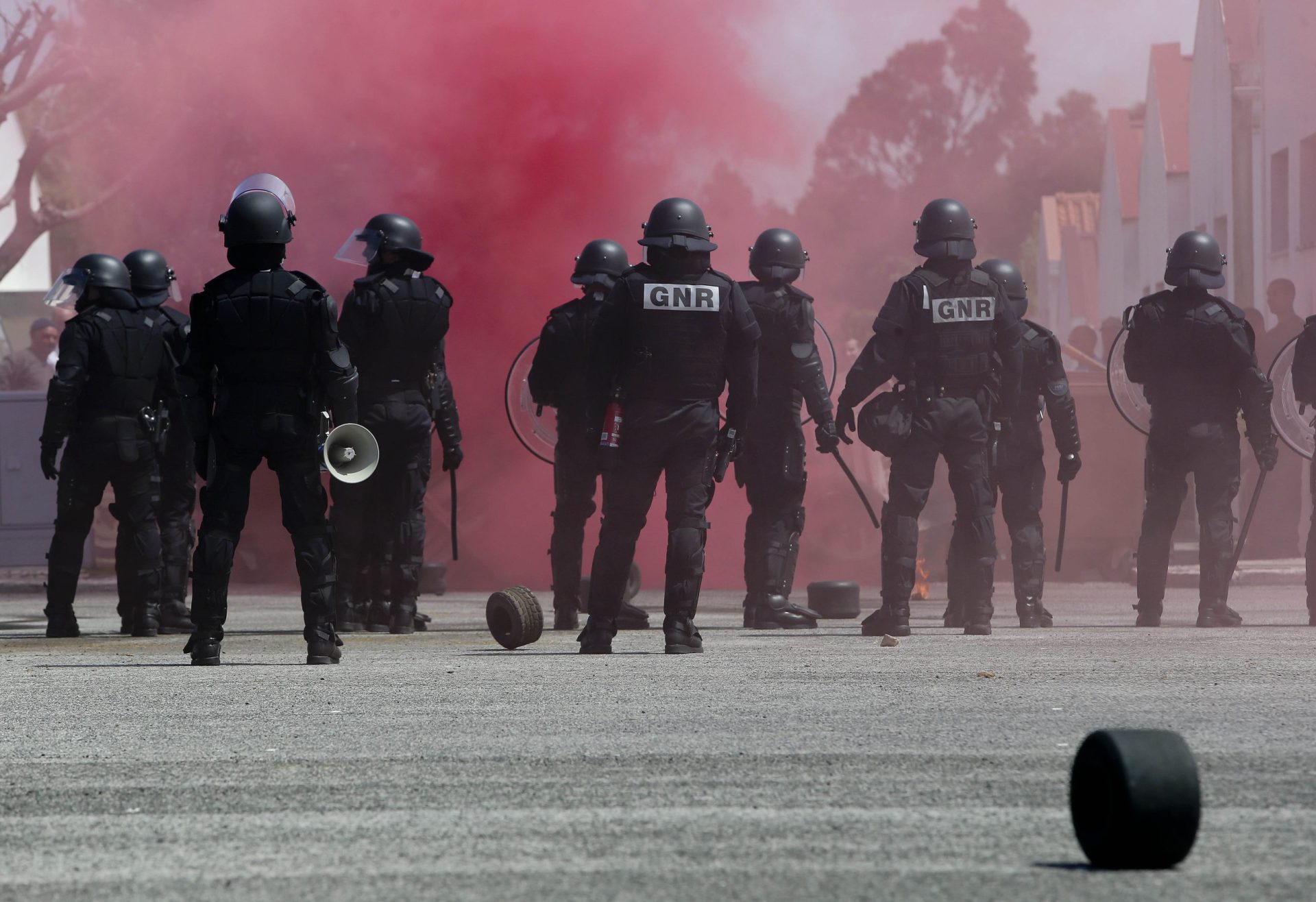 Guardas voltam a acusar governo de ceder a pressões de ‘lobby’ militar