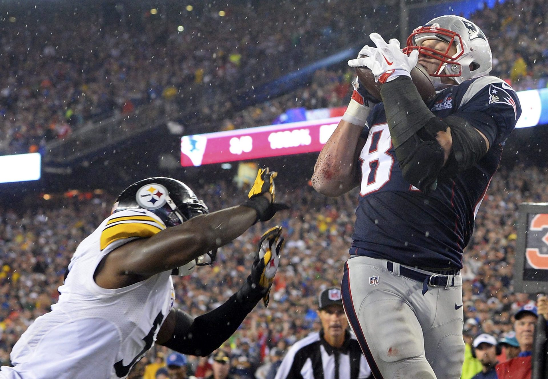 Brady e Gronkowski. A dupla voltou a atacar