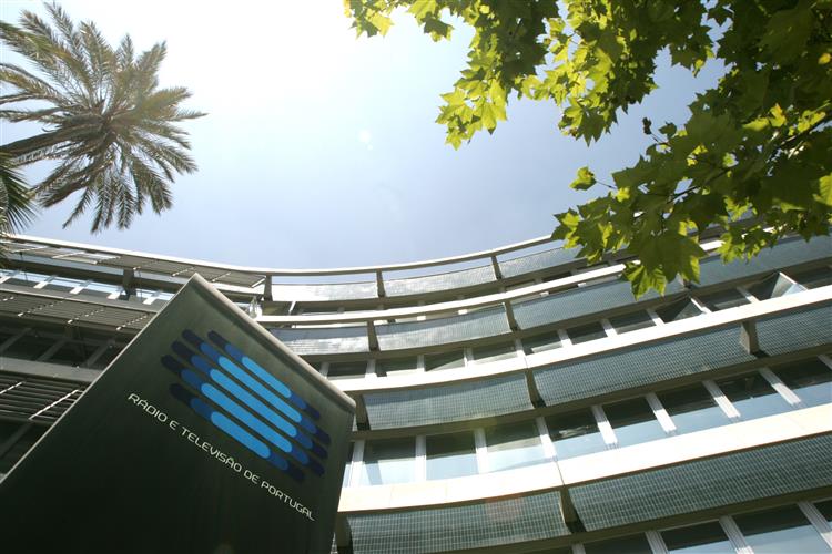 RTP assina contrato de financiamento até 80 milhões com quatro bancos portugueses