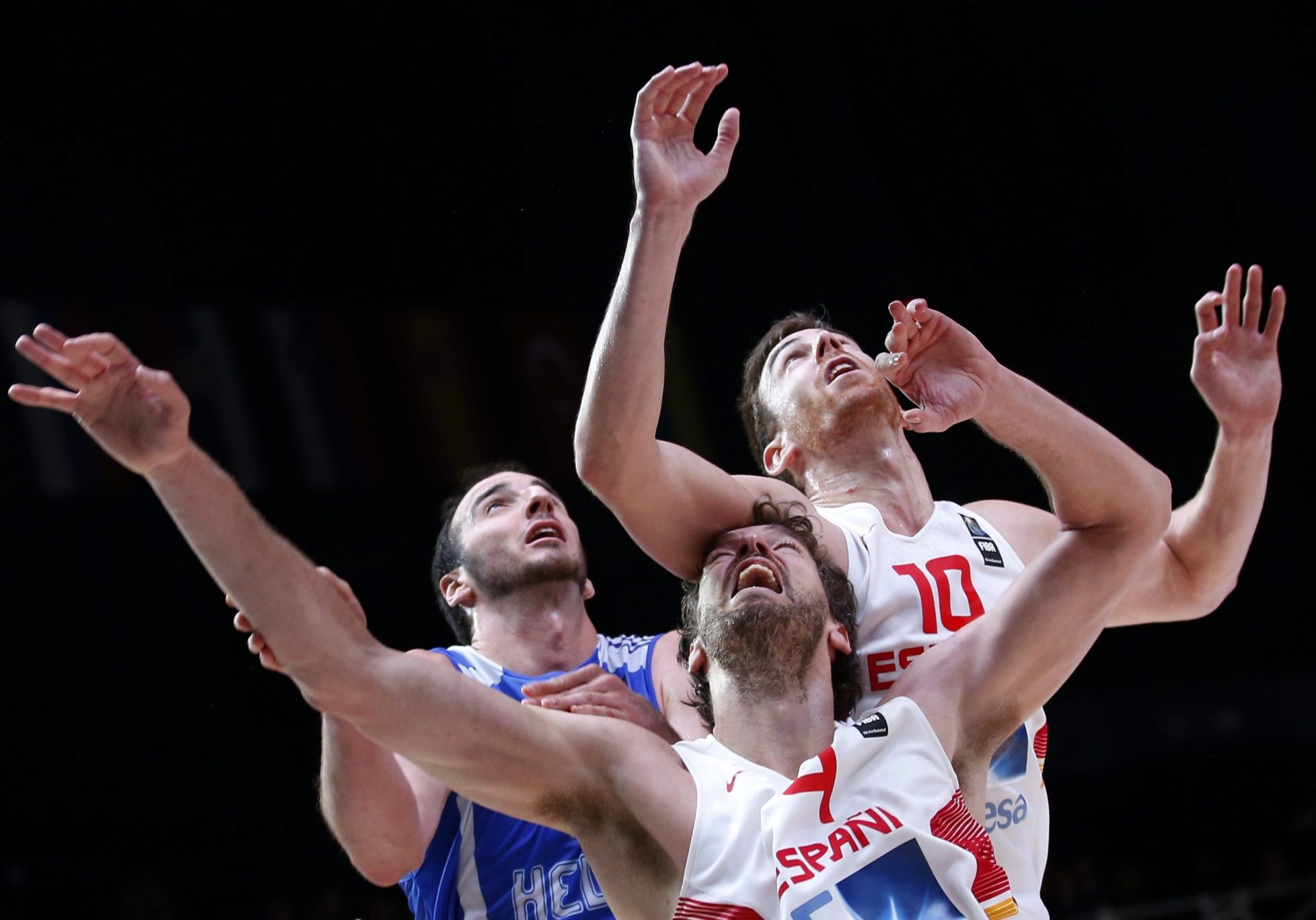 Eurobasket-2015. França e Espanha encontram-se nas meias-finais