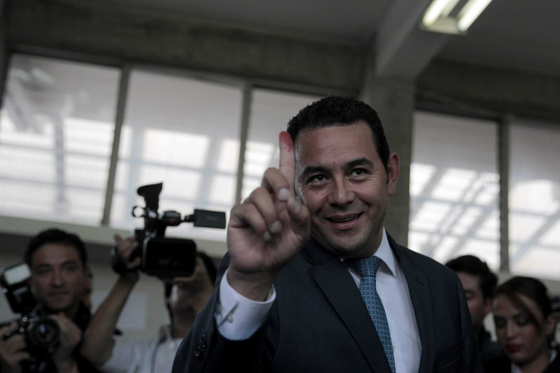 Guatemala. Comediante Jimmy Morales à frente nas eleições