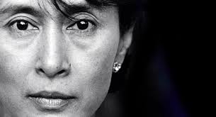 Aung San Suu Kyi pede eleições livres e justas na Birmânia