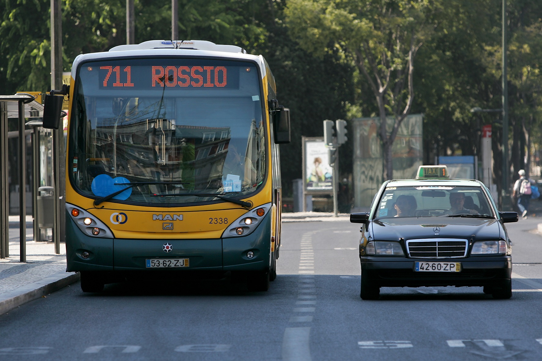 Trabalhadores dos transportes públicos com viagens grátis