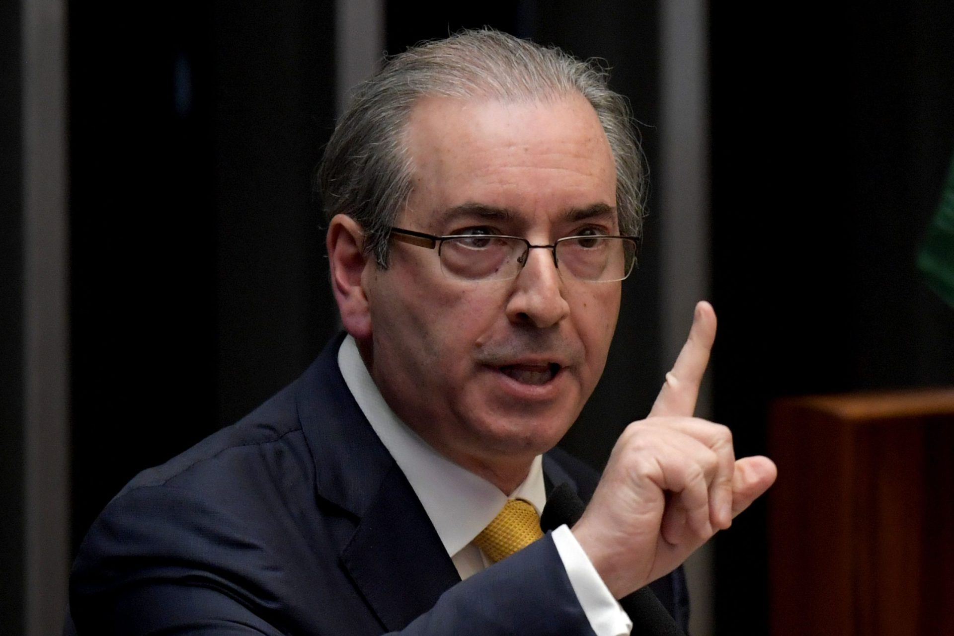 Lava Jato. Eduardo Cunha preso por caso de corrupção que envolve português