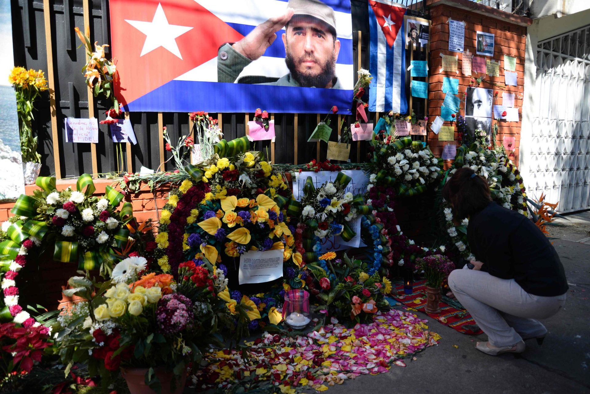 Cuba. Cerimónias carregadas de simbolismo para chorar Fidel