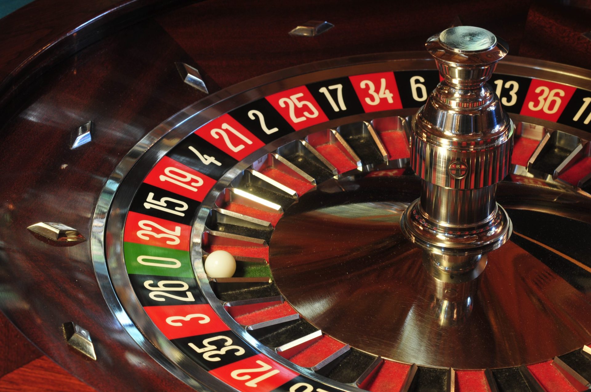 Receitas dos casinos caíram 34,3%