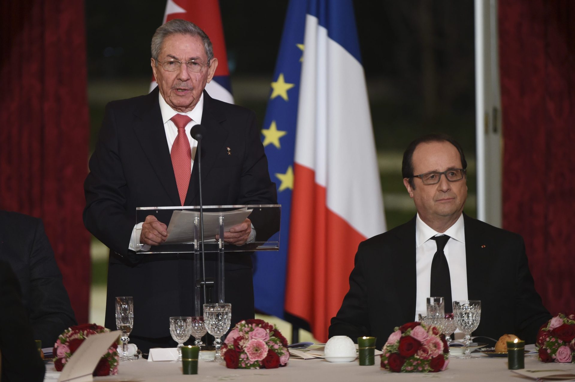 Raul Castro de visita a França