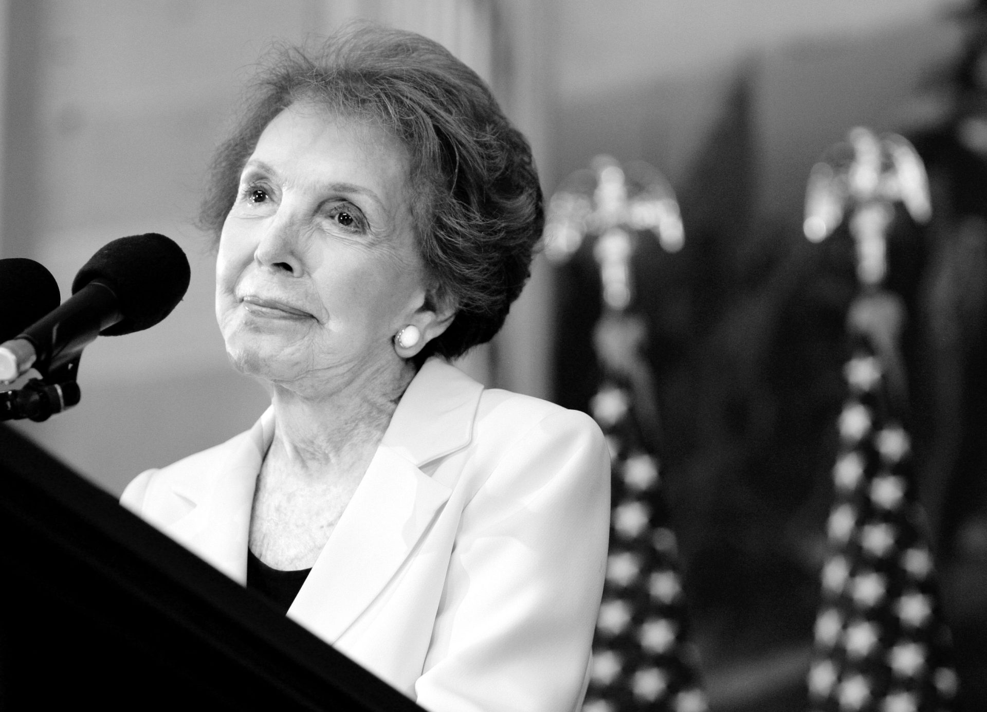 Estados Unidos. Nancy Reagan morreu ontem aos 94 anos