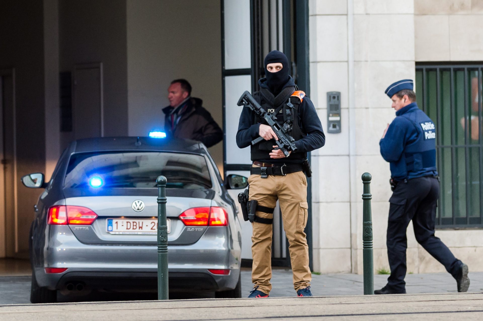 Bélgica. Autoridades acusam mais dois suspeitos de terrorismo