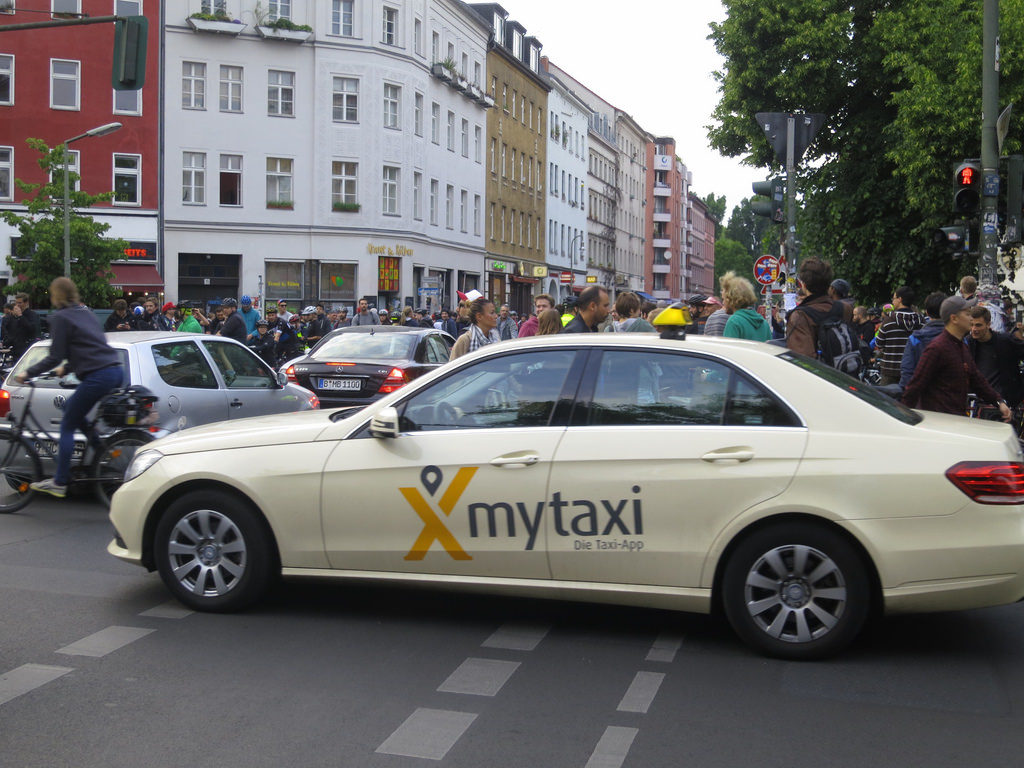 Mytaxi compensa clientes com viagens